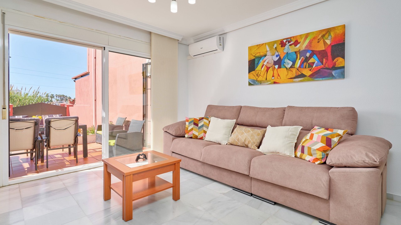 Photo of Livingroom in Caleta de Velez