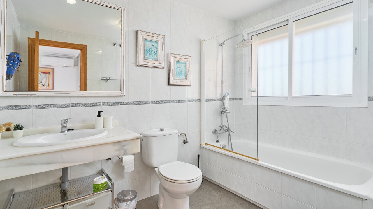 Photo of Bathroom in Caleta de Velez