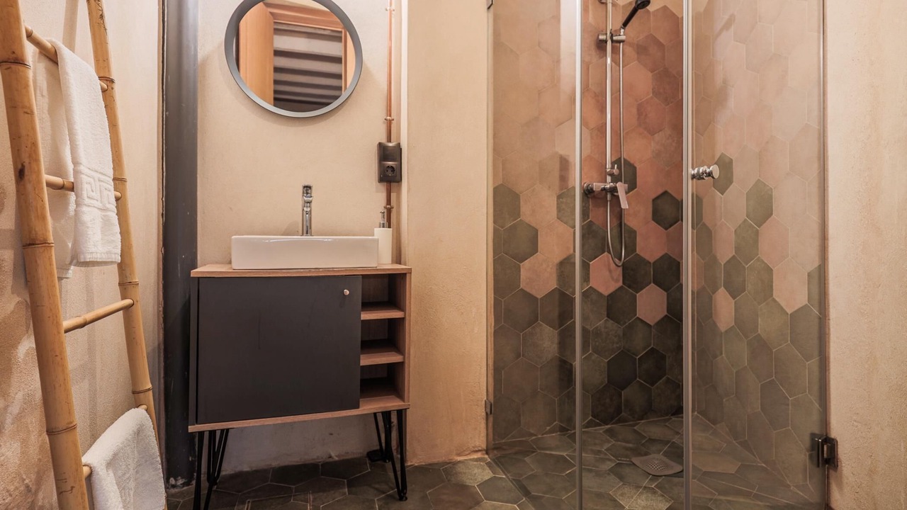Photo of Bathroom in Doctor Barraquer-Grupo Renfe-Policlinico