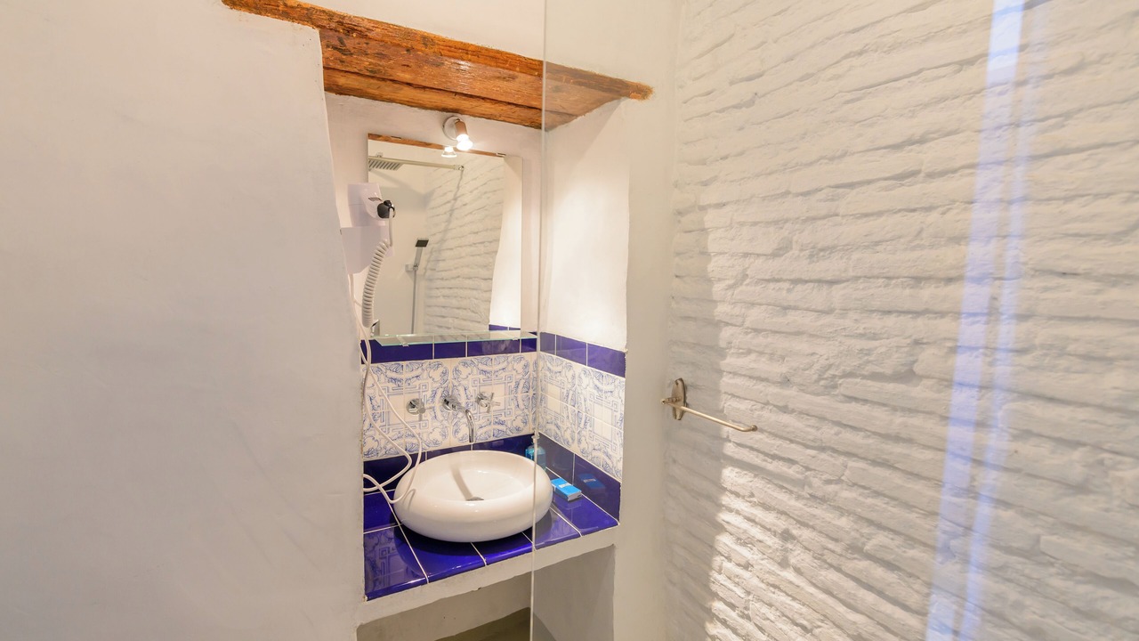 Photo of Bathroom in La Puebla de los Infantes