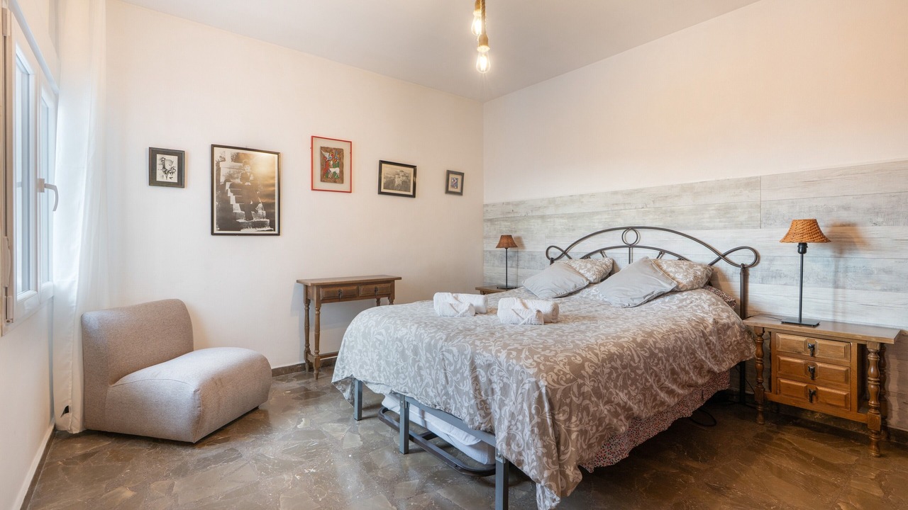 Photo of Bedroom in Nivar