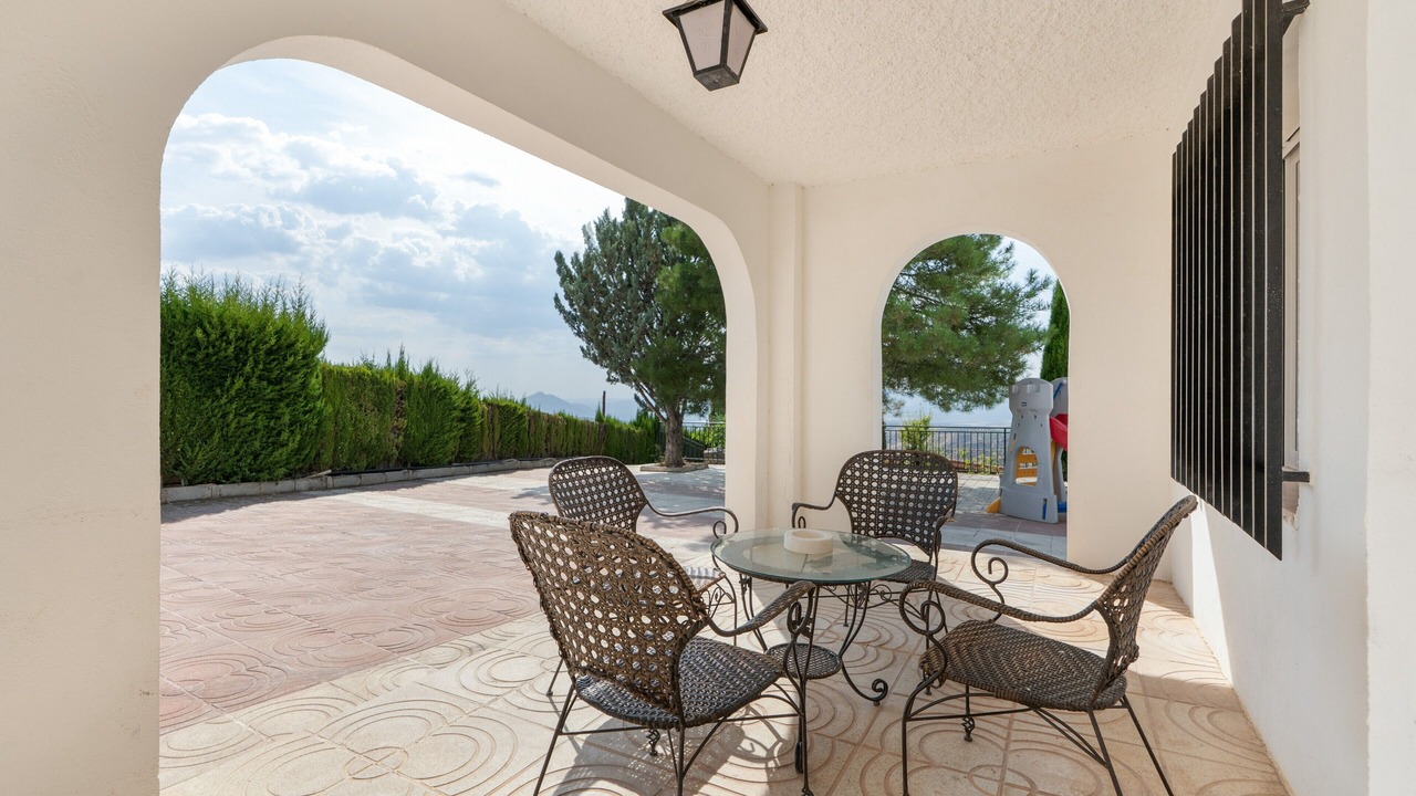 Photo of Outdoor in Nivar