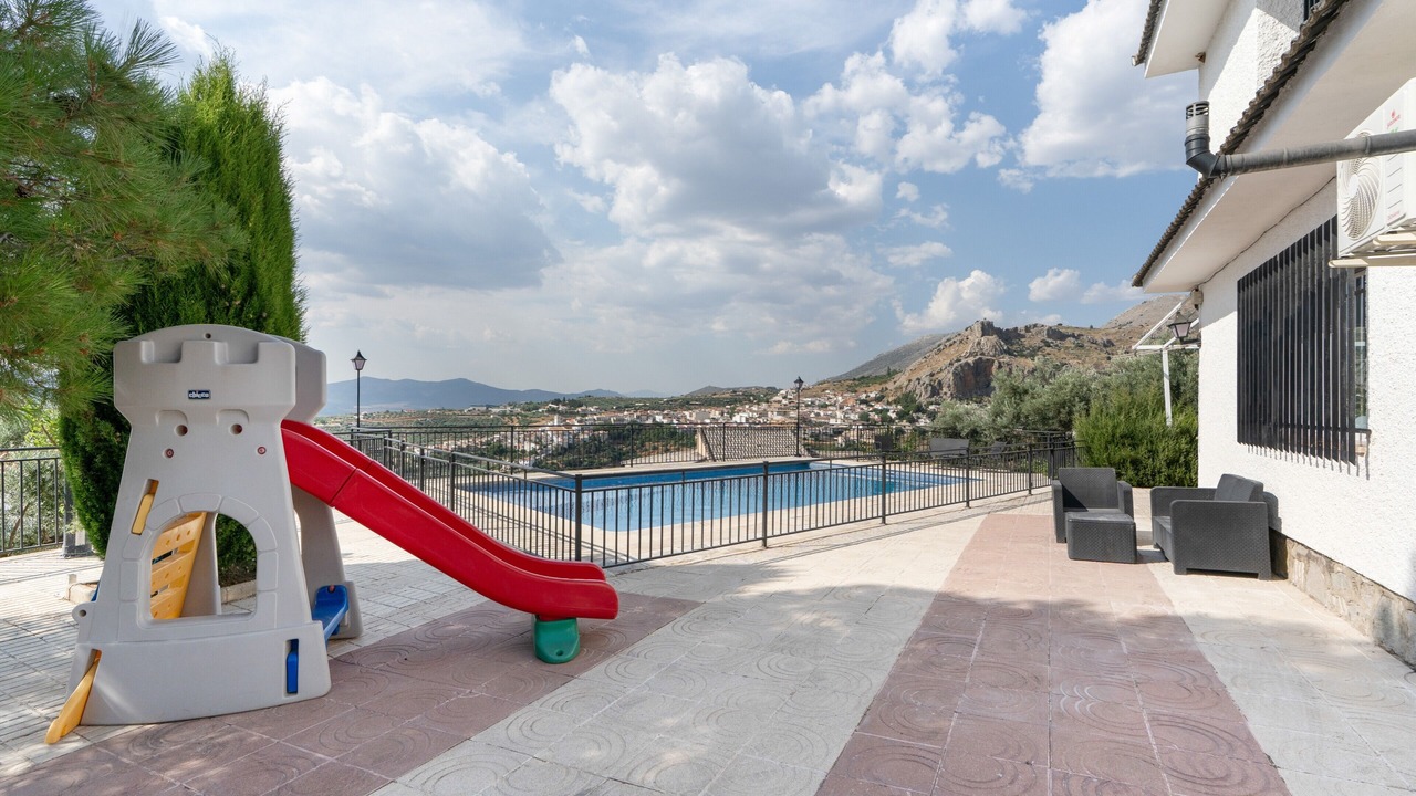 Photo of Outdoor in Nivar