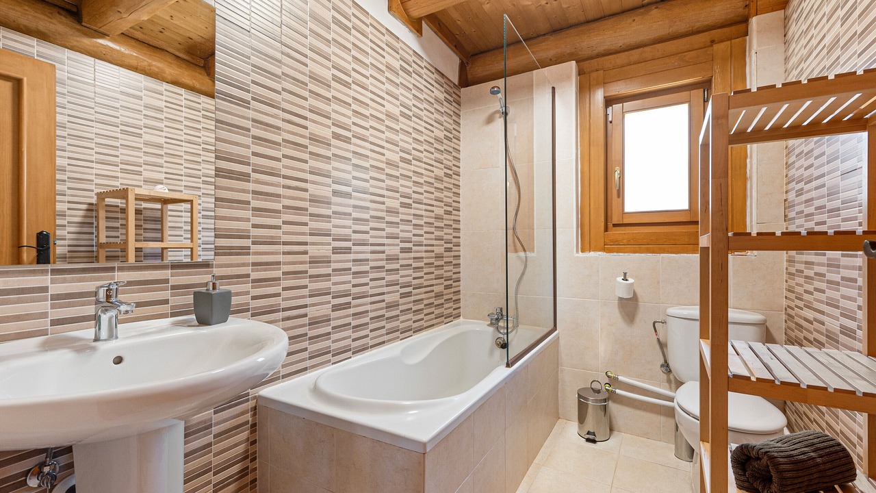 Photo of Bathroom in Casabermeja