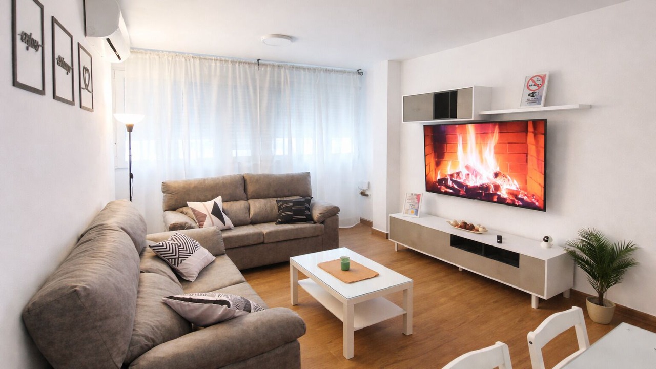 Photo of Livingroom in San Fernando
