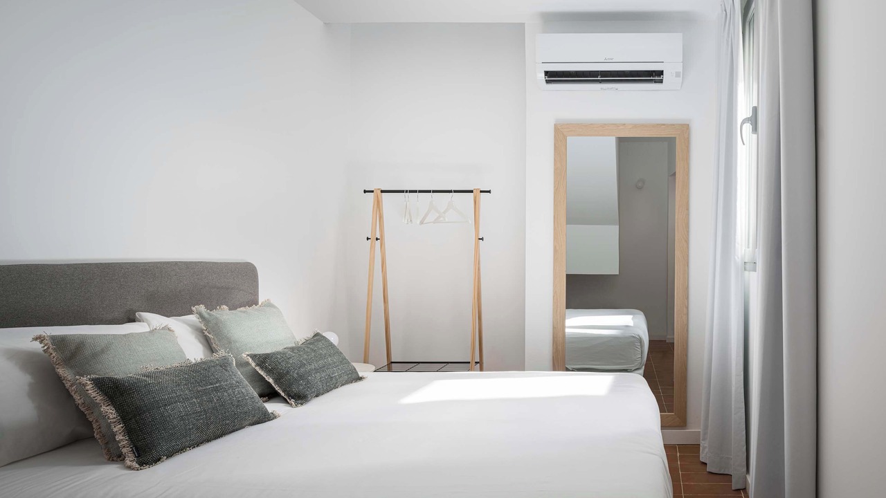 Photo of Bedroom in Doctor Barraquer-Grupo Renfe-Policlinico