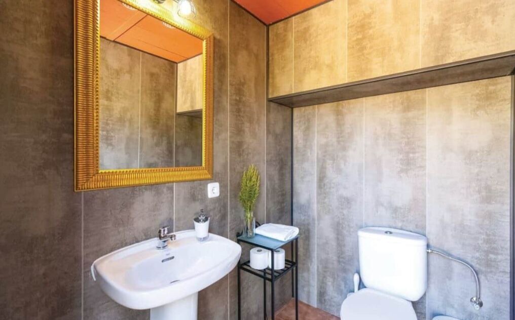 Photo of Bathroom in El Gastor