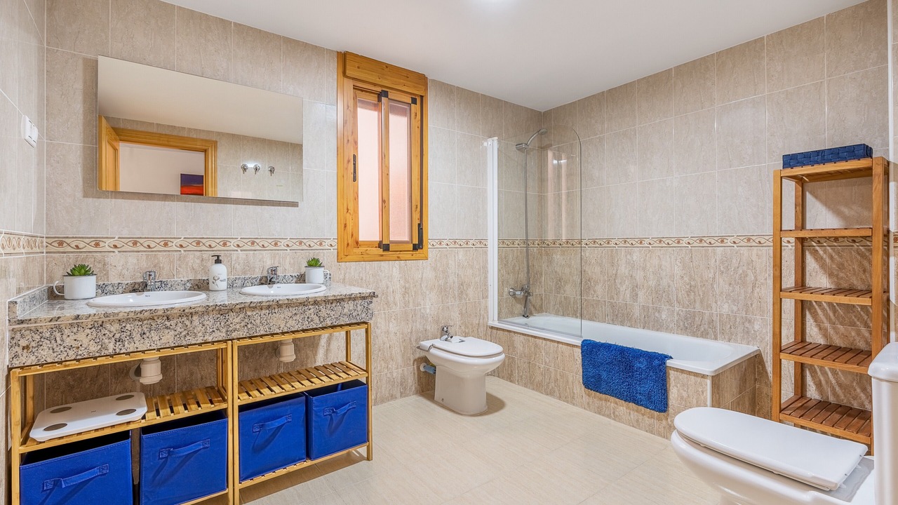 Photo of Bathroom in Polopos