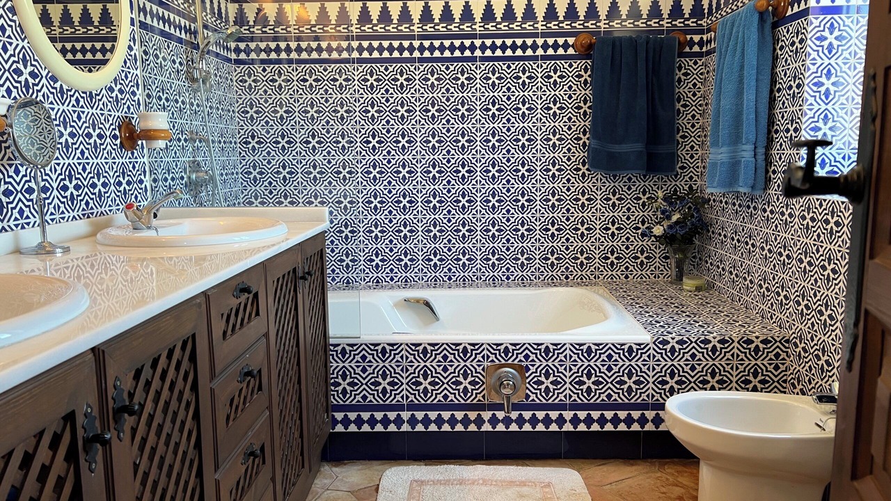 Photo of Bathroom in Turre
