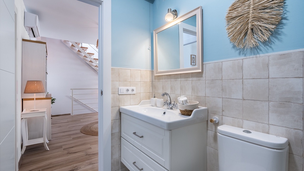 Photo of Bathroom in Melegis