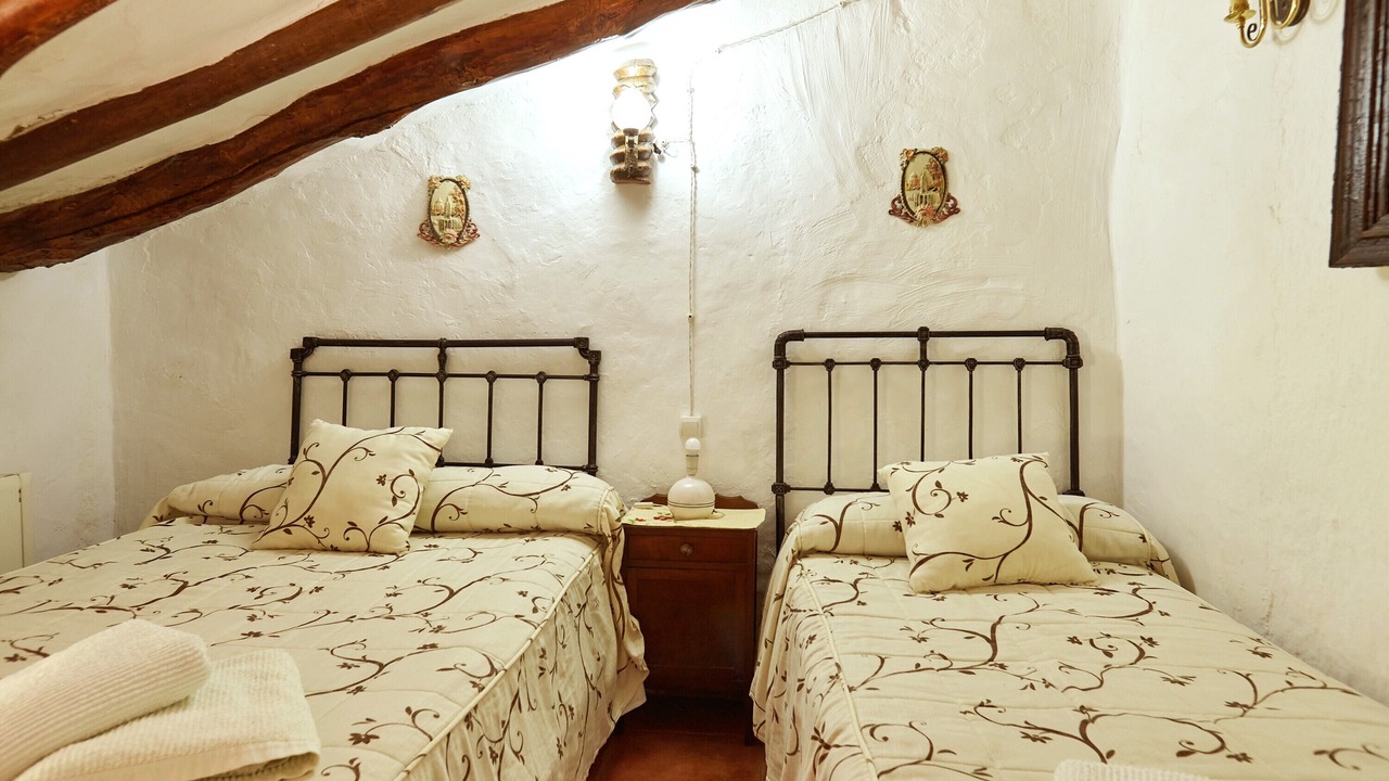 Photo of Bedroom in Castillo de Locubin