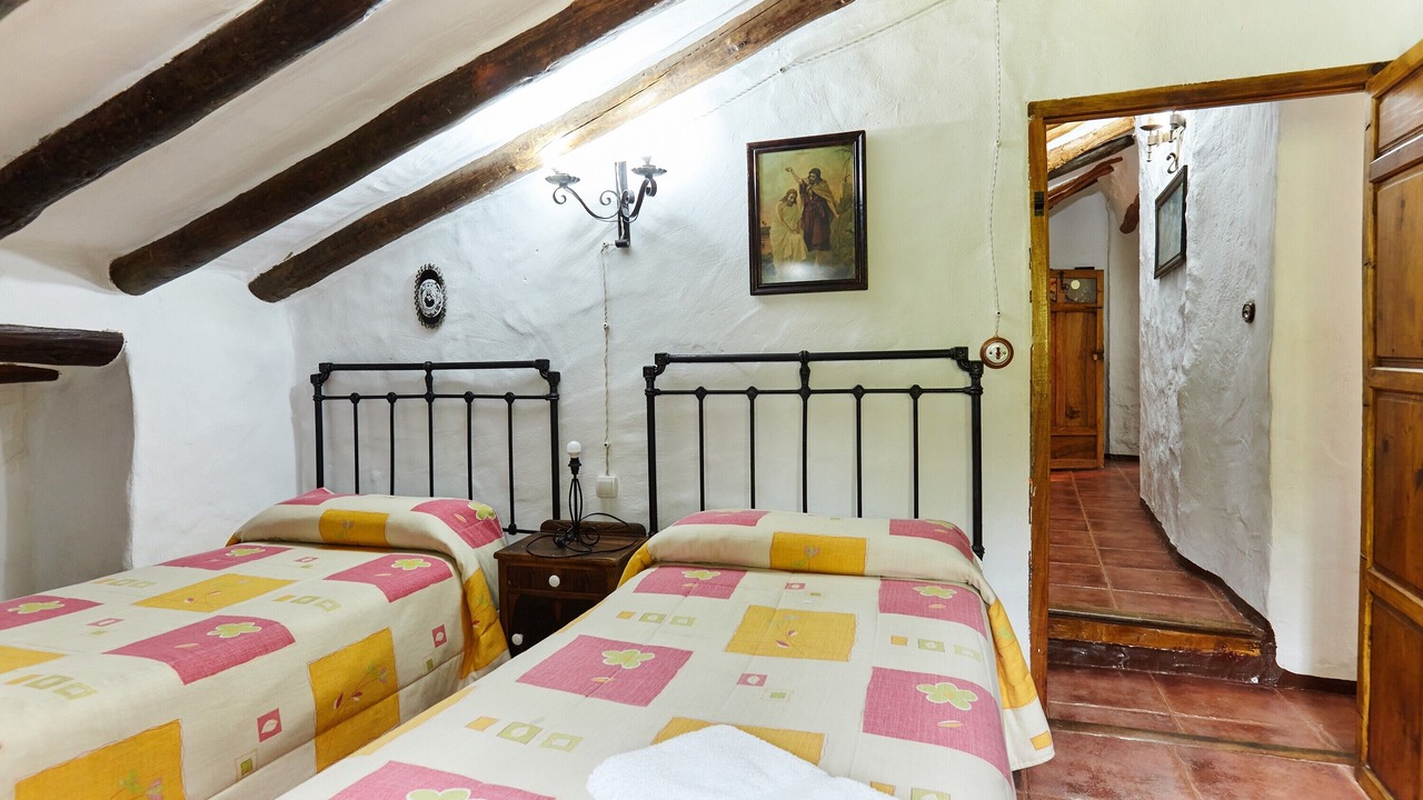 Photo of Bedroom in Castillo de Locubin