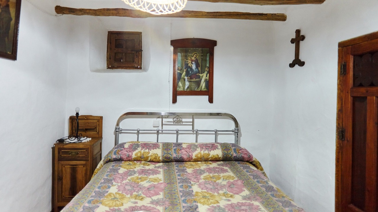 Photo of Bedroom in Castillo de Locubin