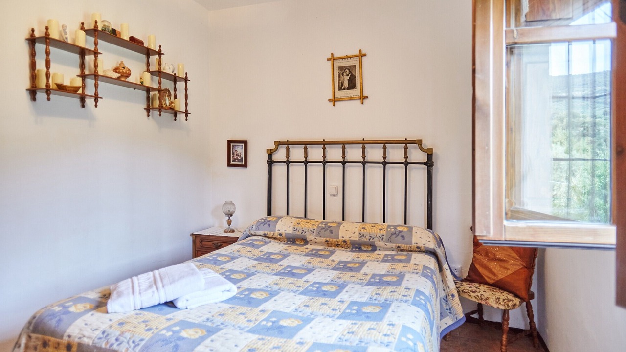Photo of Bedroom in Castillo de Locubin