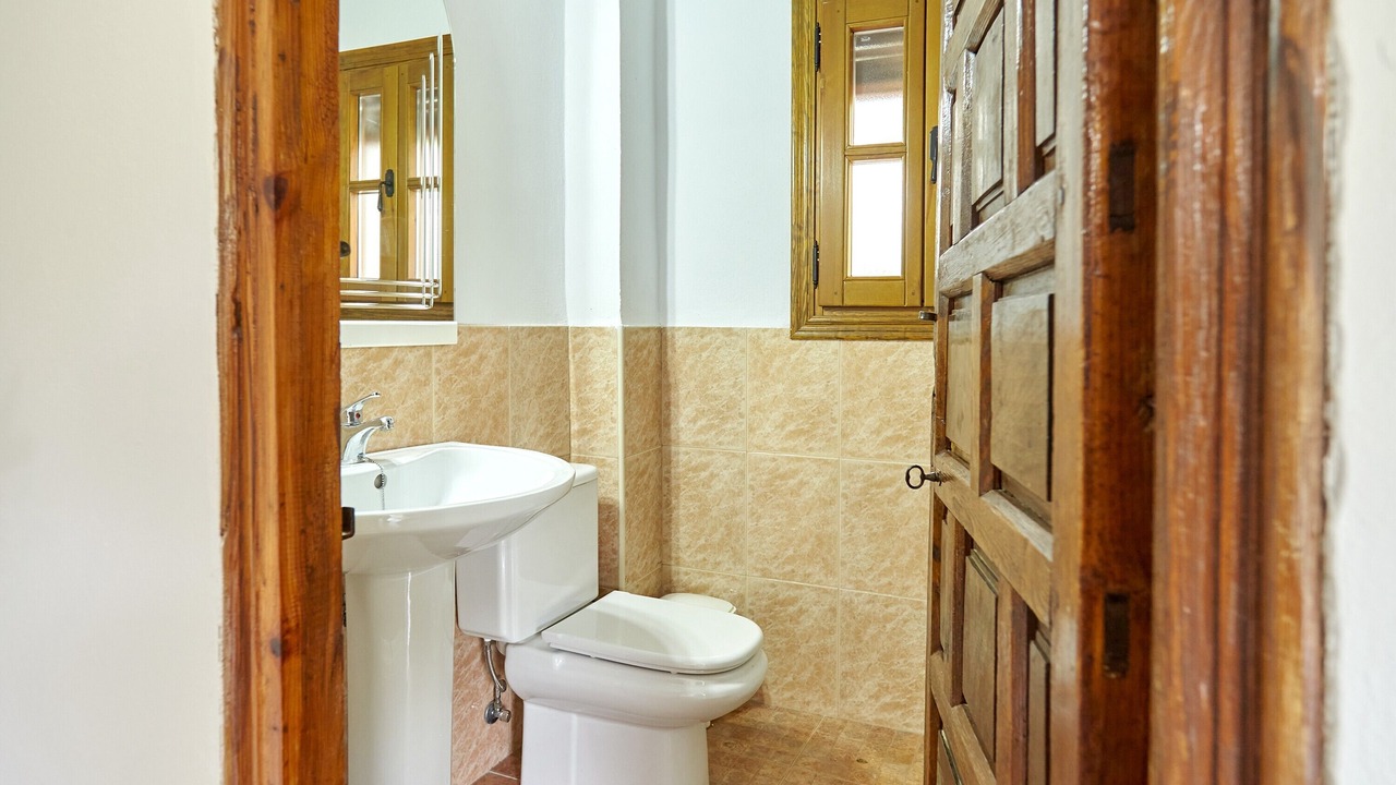 Photo of Bathroom in Castillo de Locubin