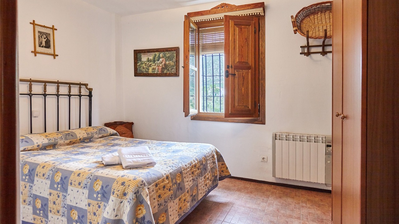 Photo of Bedroom in Castillo de Locubin
