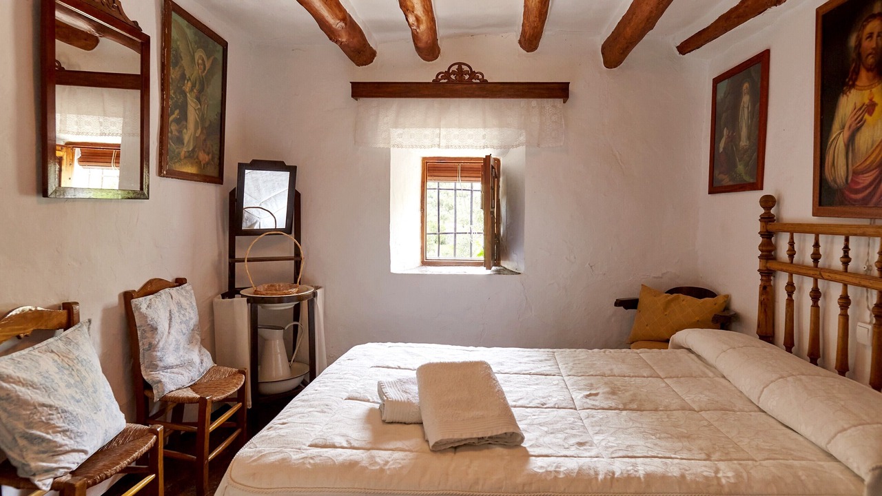 Photo of Bedroom in Castillo de Locubin