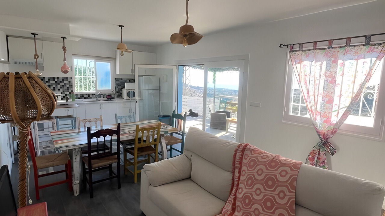 Photo of Livingroom in Cajiz