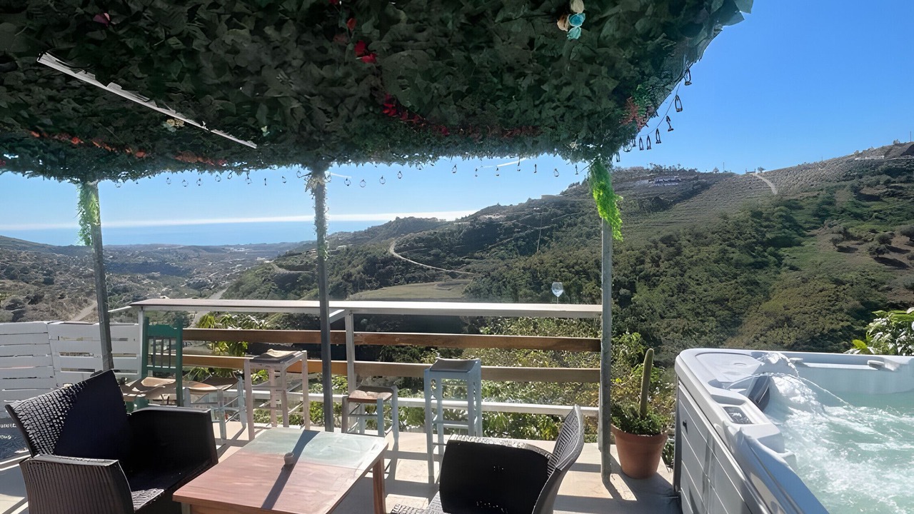 Photo of Patio Balcony in Cajiz