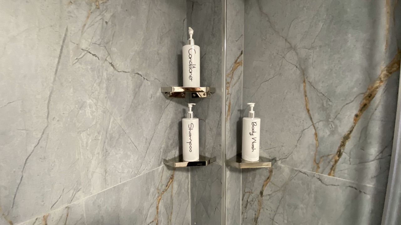 Photo of Bathroom in La Linea de la Concepcion