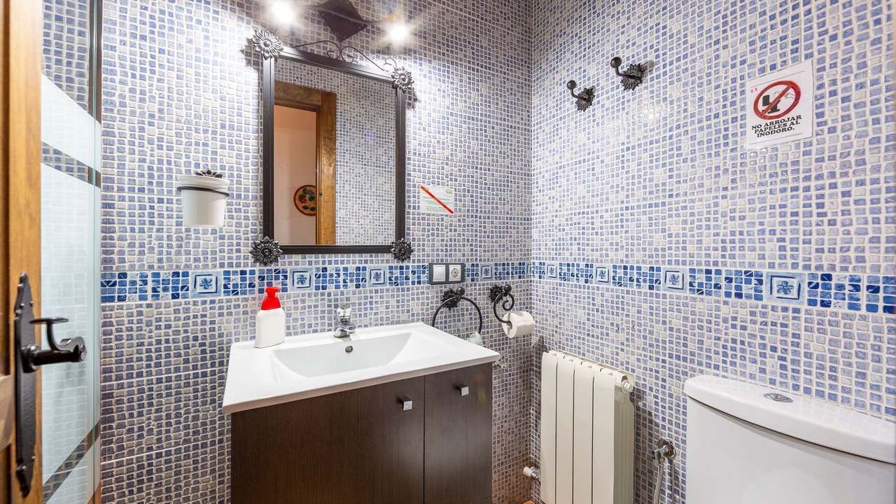 Photo of Bathroom in Abrucena