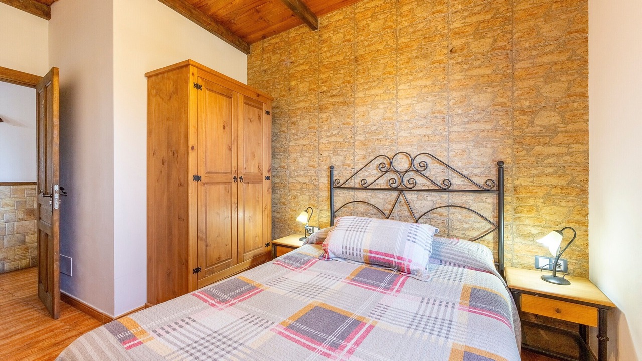 Photo of Bedroom in Abrucena