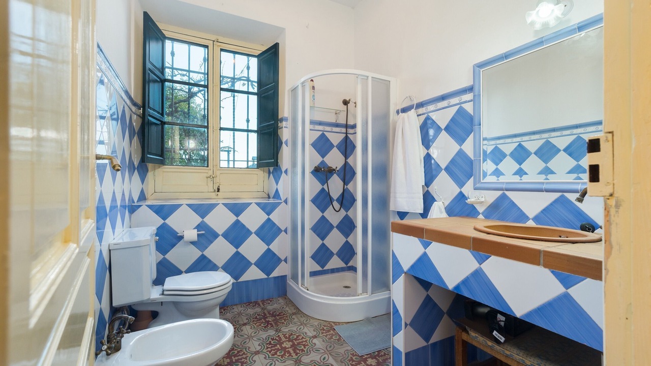Photo of Bathroom in Gerena