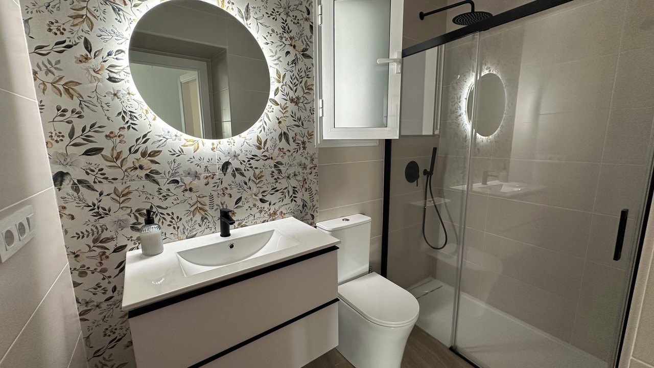 Photo of Bathroom in Alcala de los Gazules