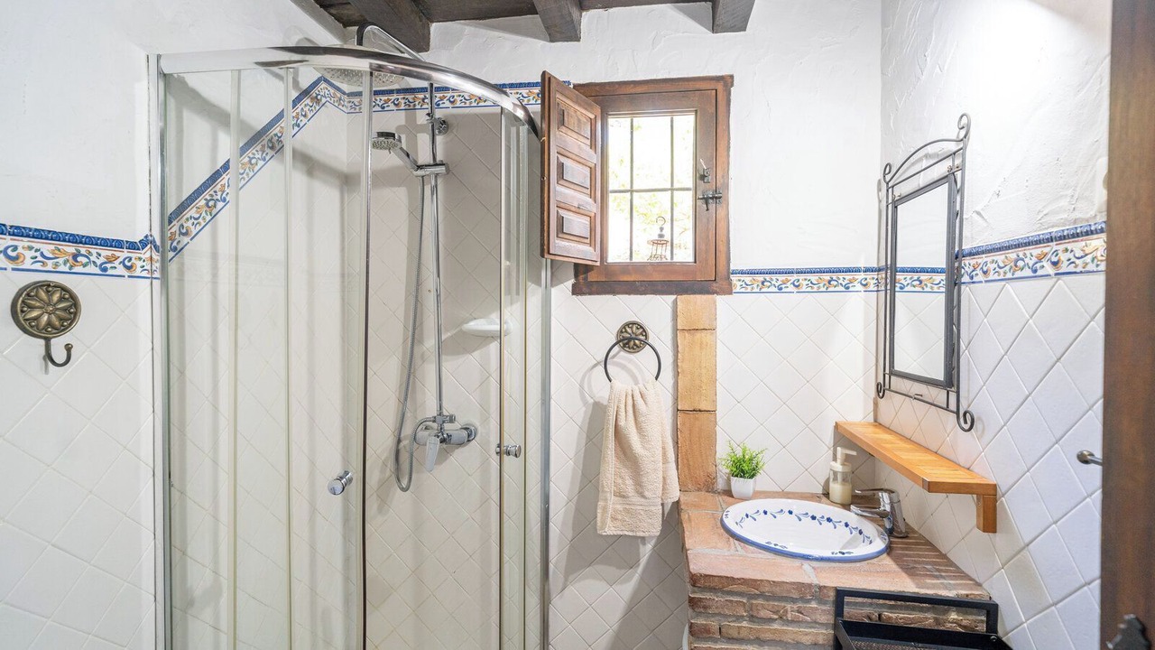 Photo of Bathroom in El Borge
