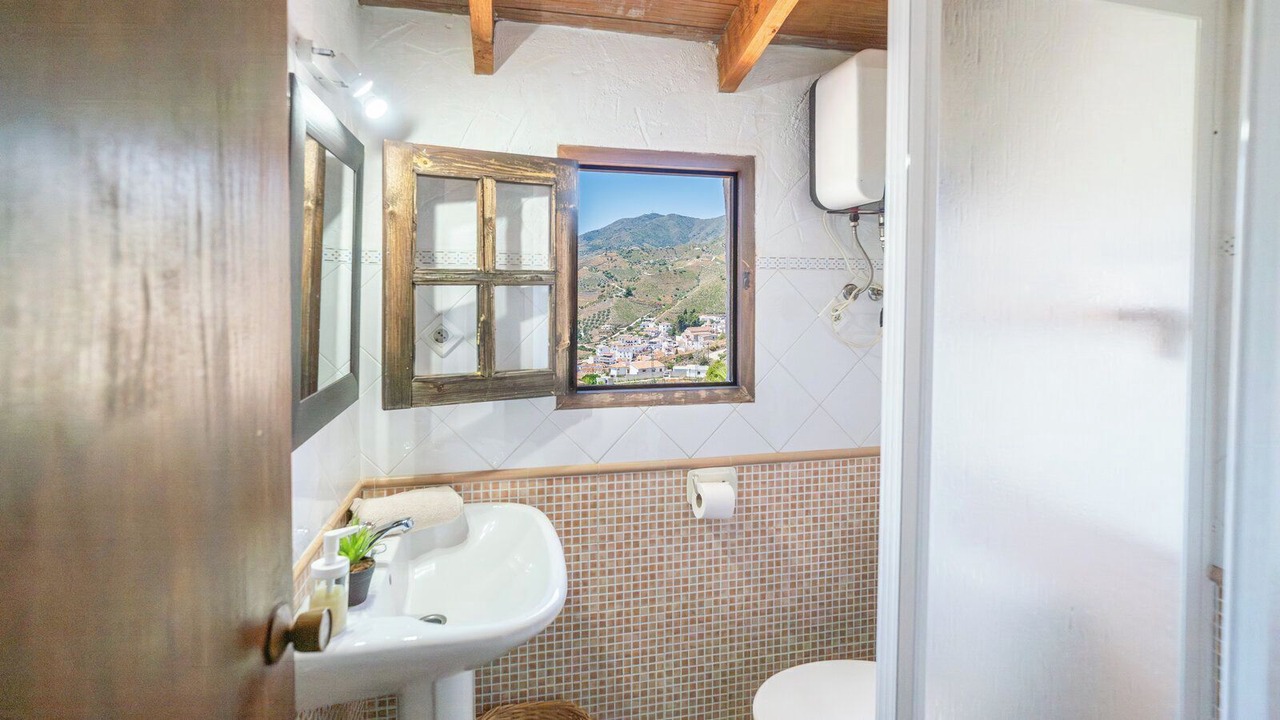 Photo of Bathroom in El Borge