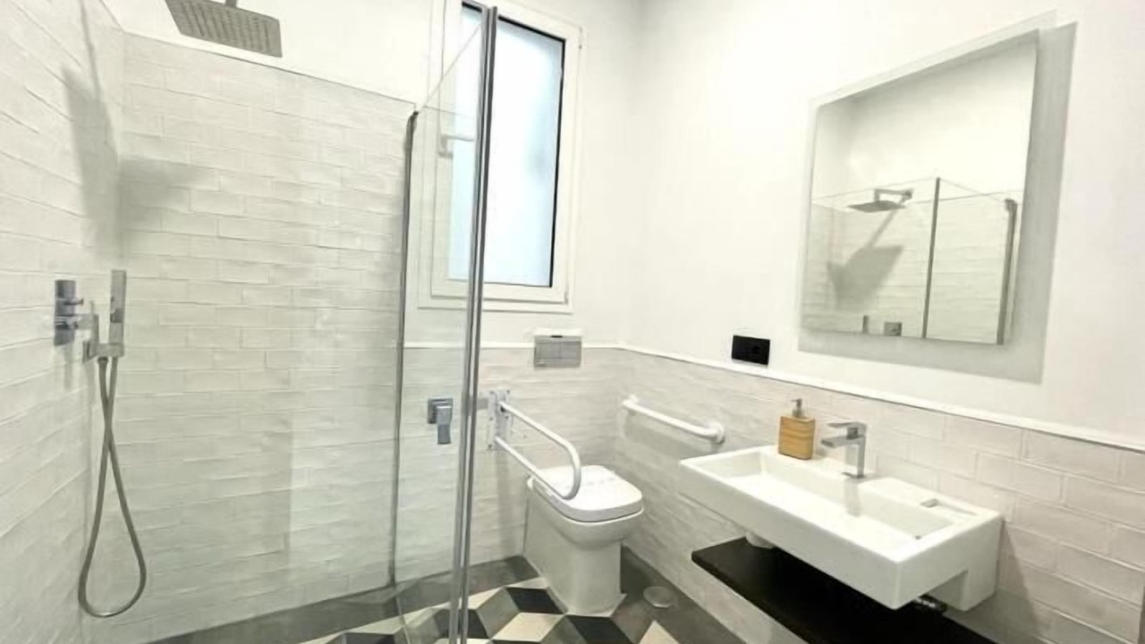 Photo of Bathroom in Triana