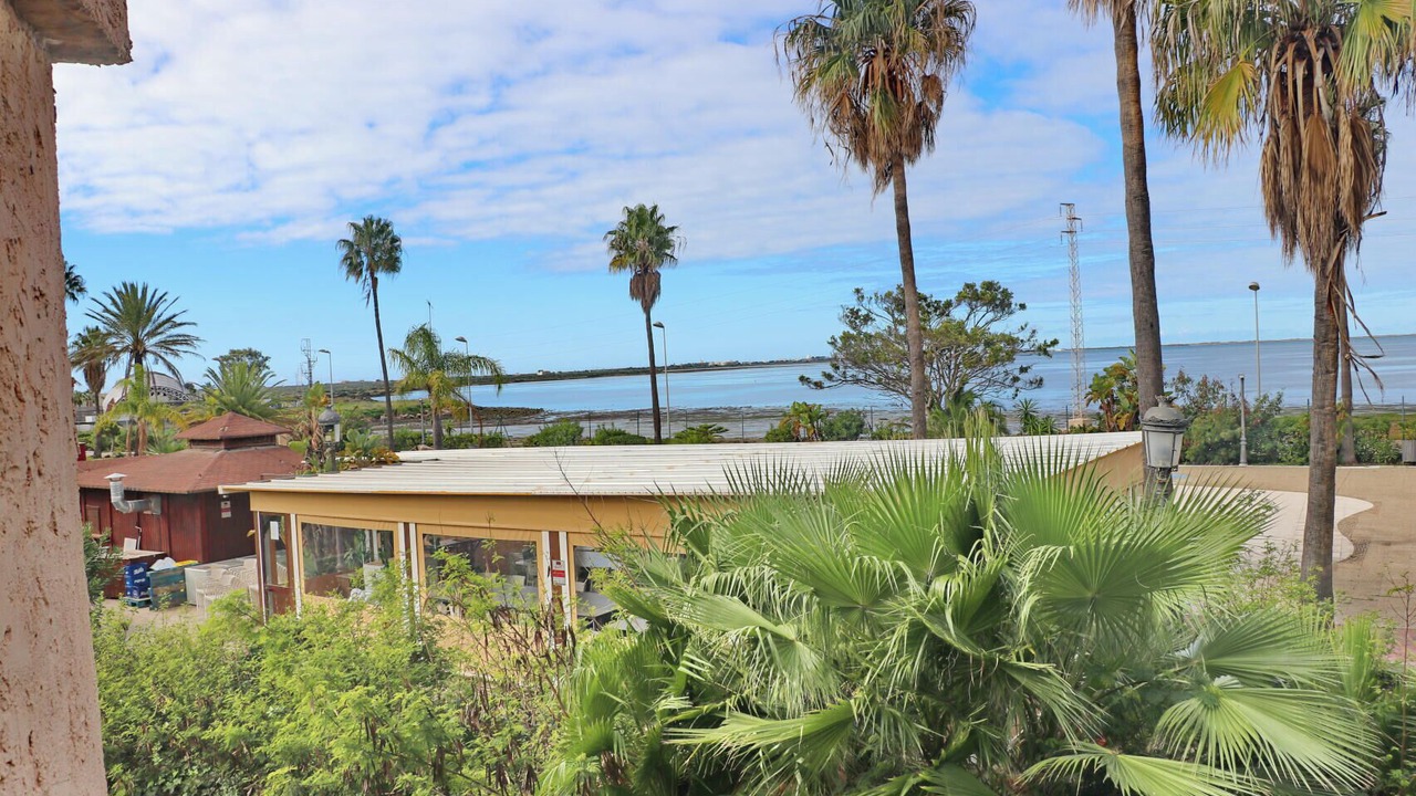 Photo of Outdoor in San Fernando