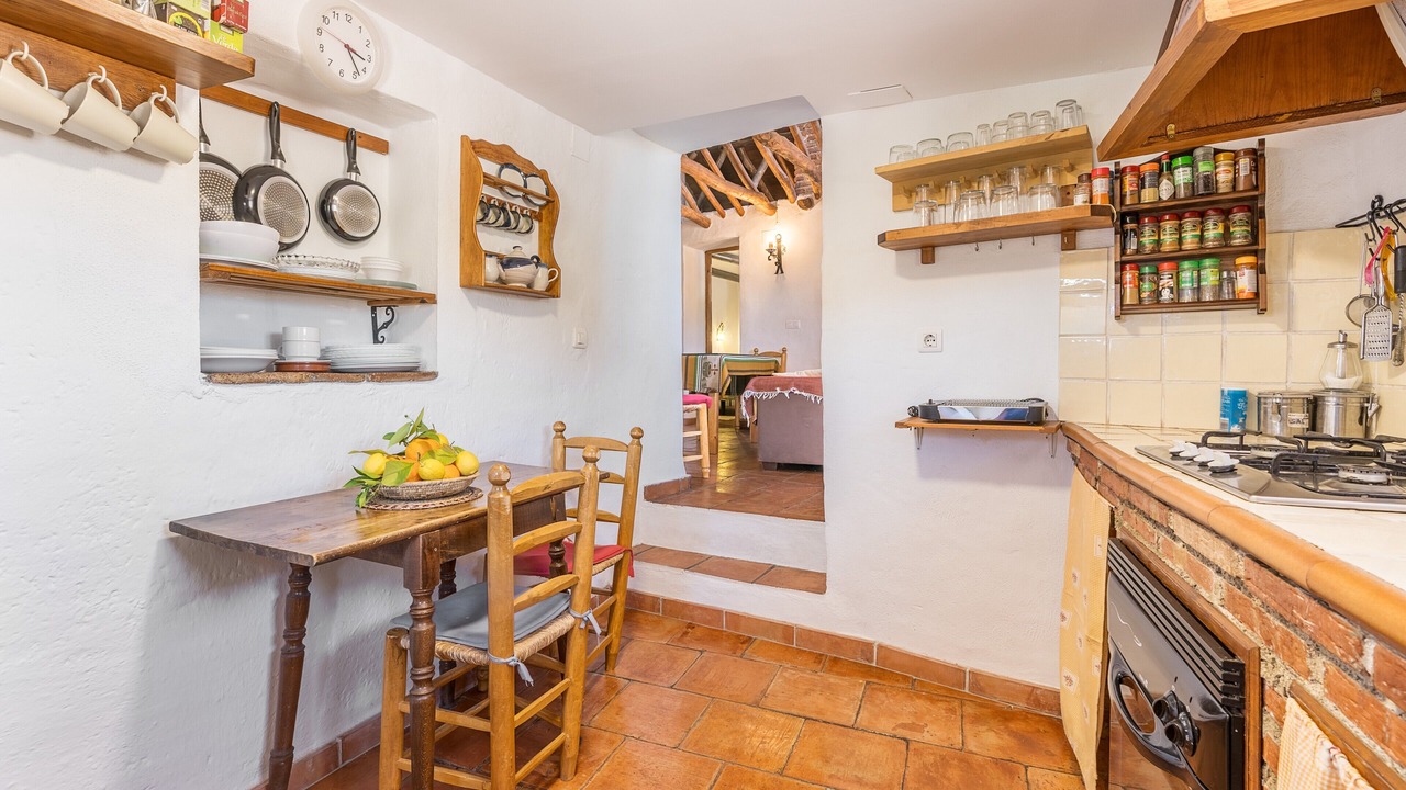 Photo of Kitchen in Conchar