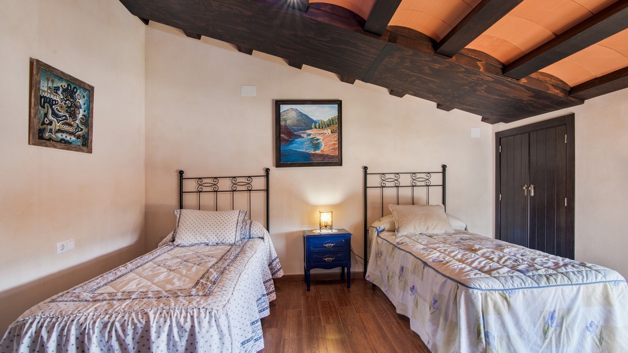 Photo of Bedroom in Beas