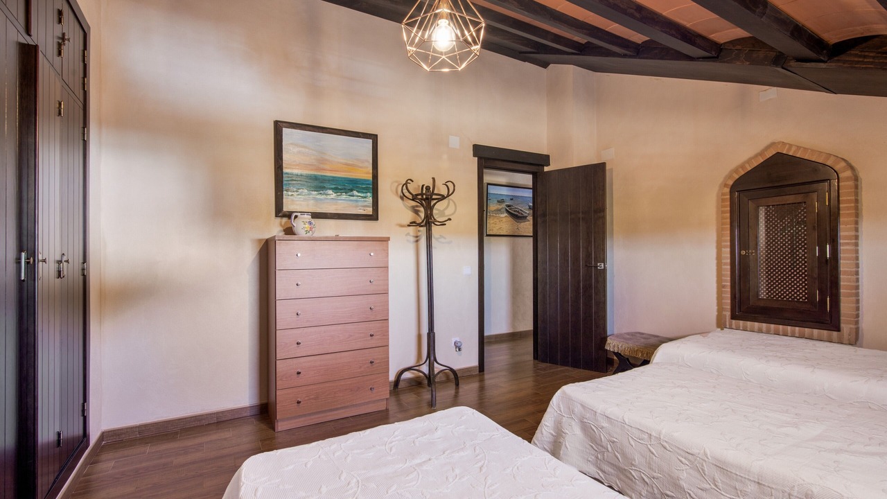 Photo of Bedroom in Beas