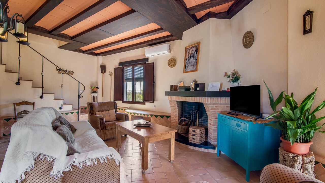 Photo of Livingroom in Beas