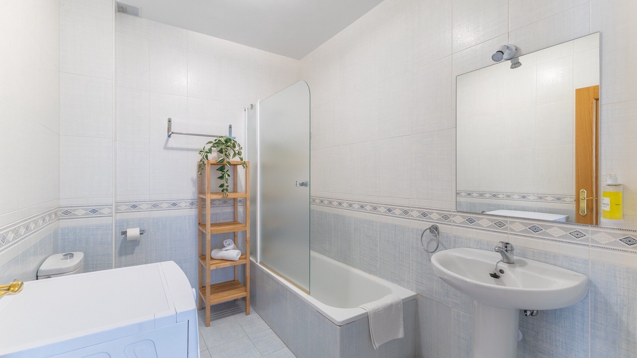 Photo of Bathroom in Galvez
