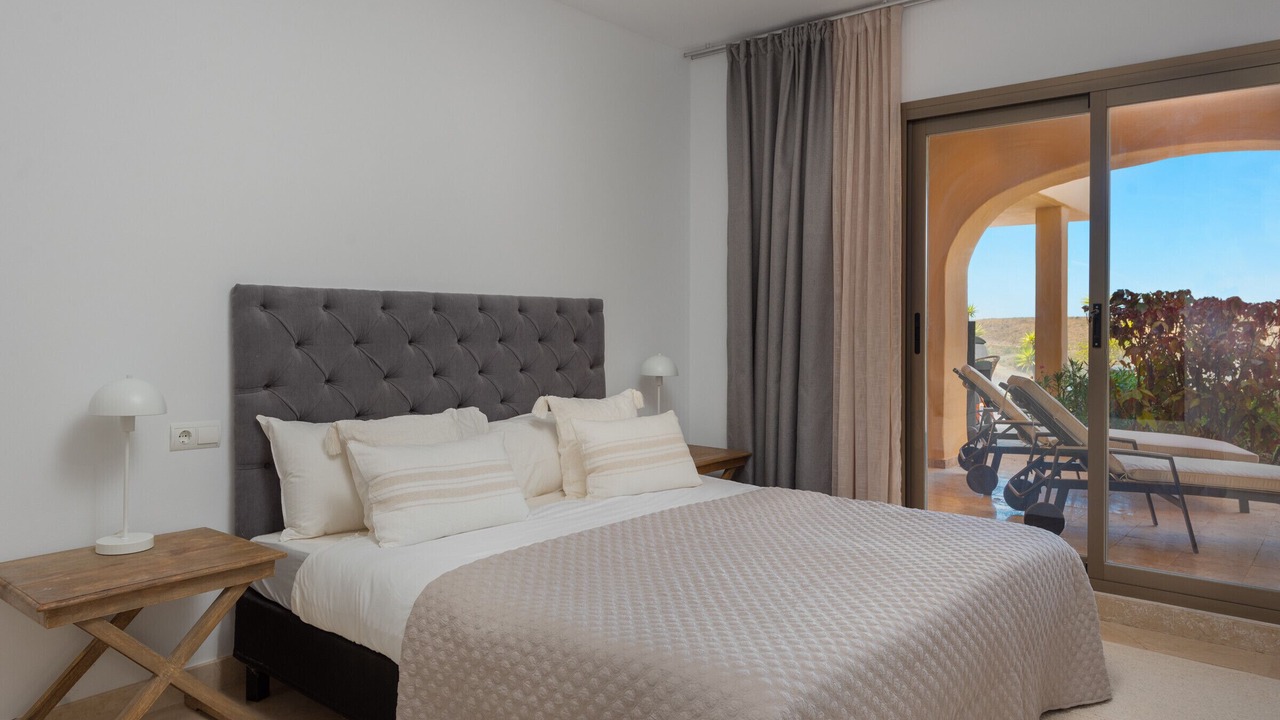 Photo of Bedroom in New Golden Mile