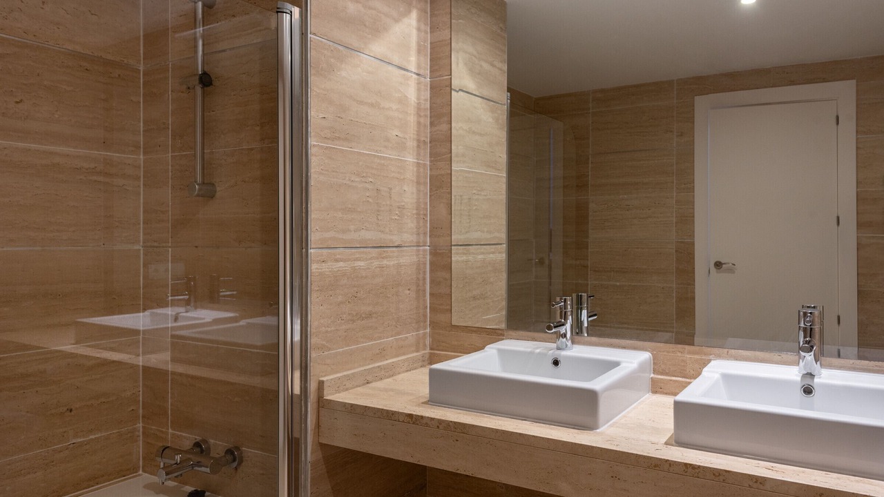 Photo of Bathroom in New Golden Mile