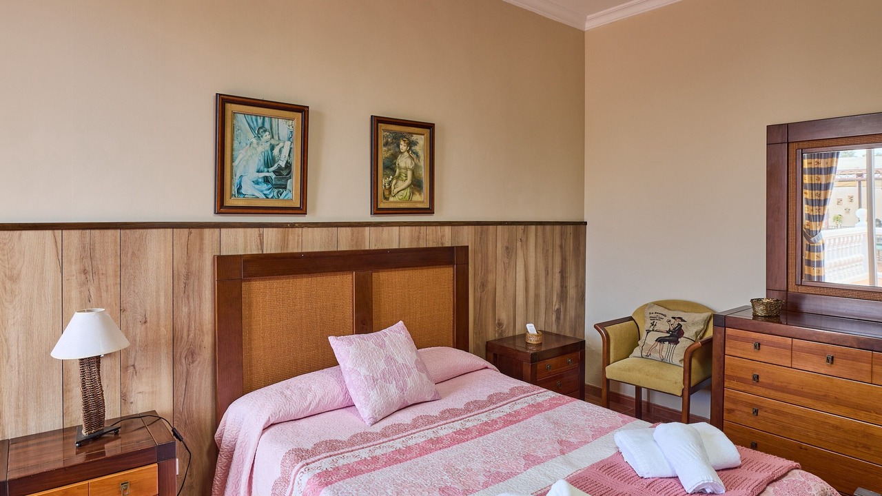 Photo of Bedroom in La Carlota