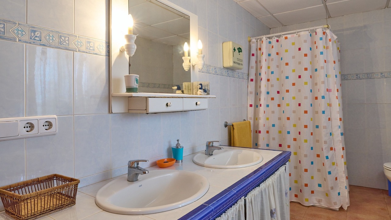 Photo of Bathroom in La Carlota