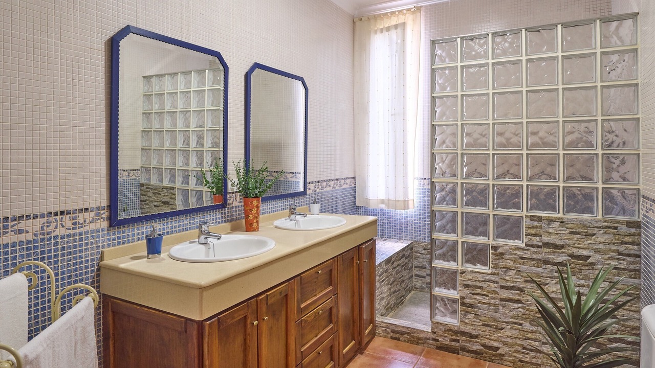 Photo of Bathroom in La Carlota