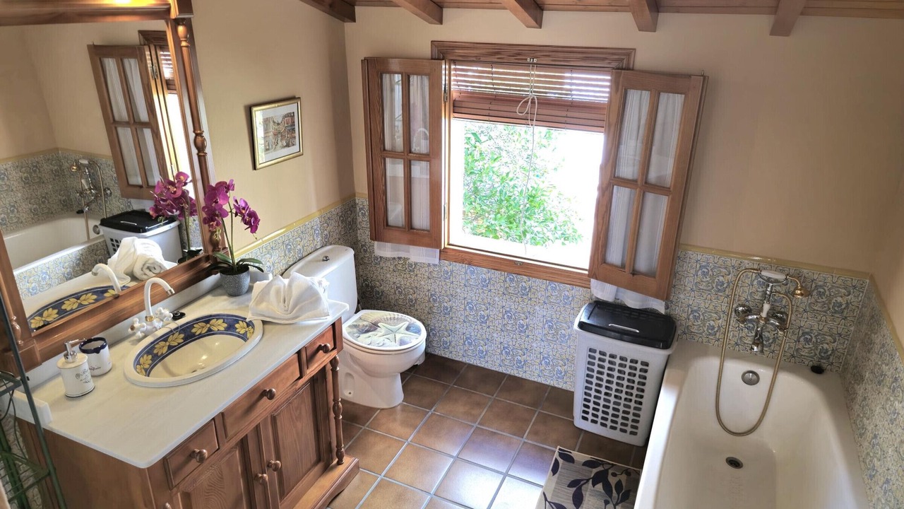 Photo of Bathroom in Carratraca