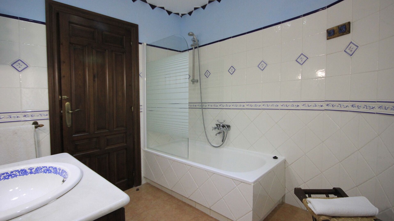 Photo of Bathroom in Los Villares