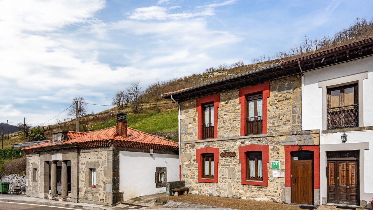 Photo of Outdoor in Pajares