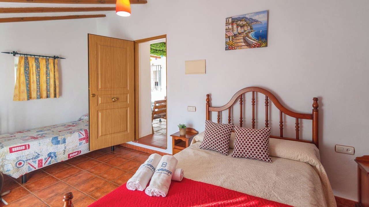 Photo of Bedroom in Canillas de Albaida