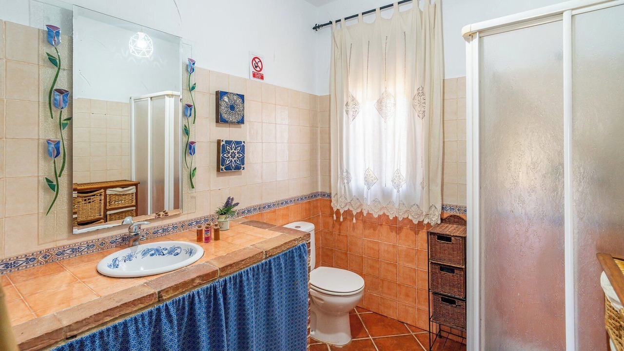 Photo of Bathroom in Algodonales