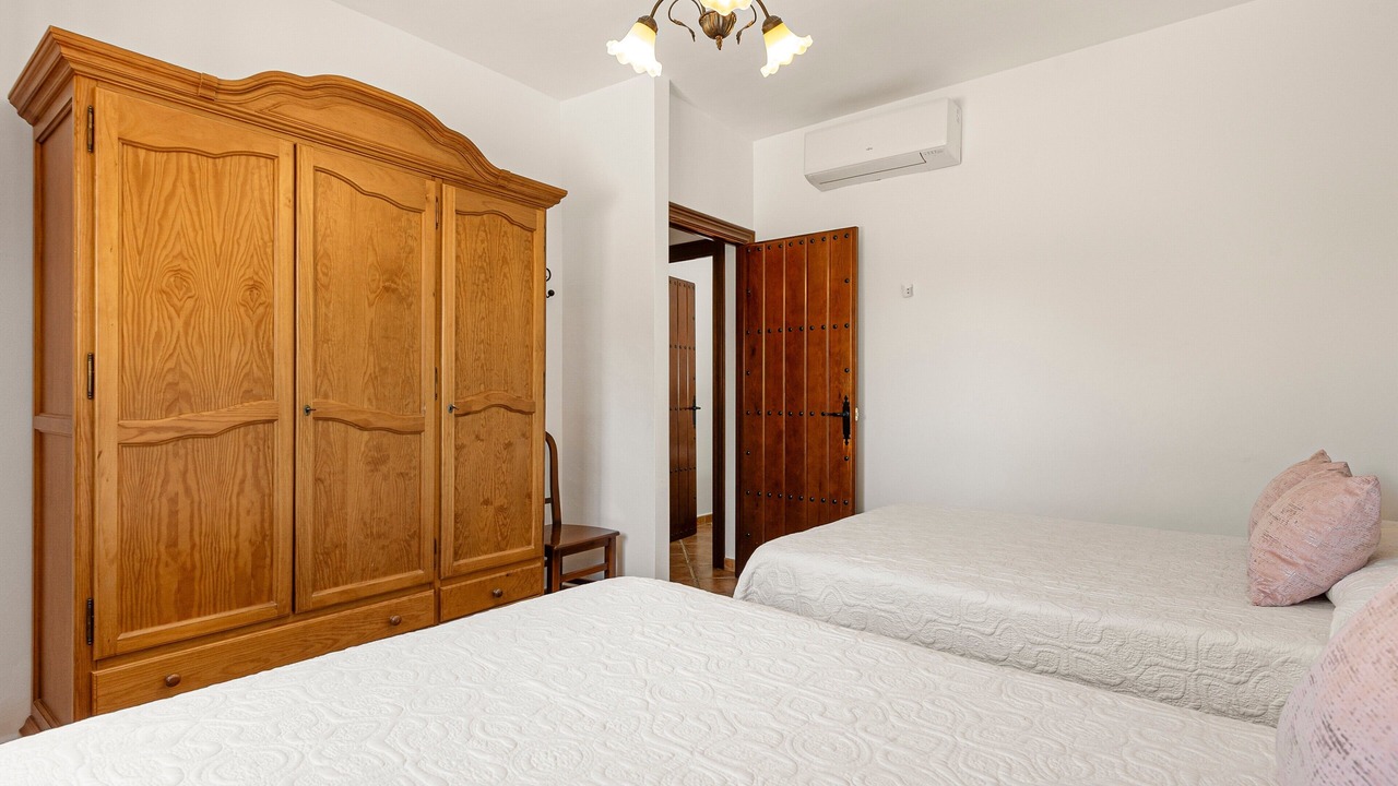 Photo of Bedroom in Comares