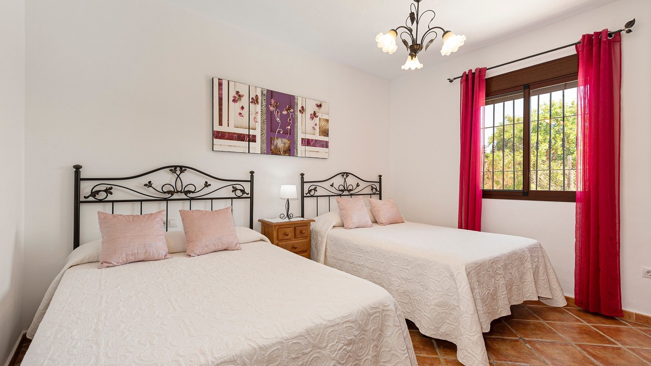 Photo of Bedroom in Comares