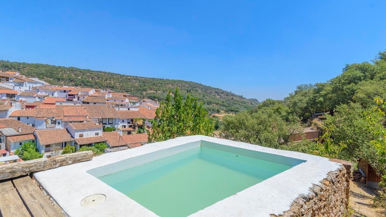 Photo of Outdoor in Valdelarco